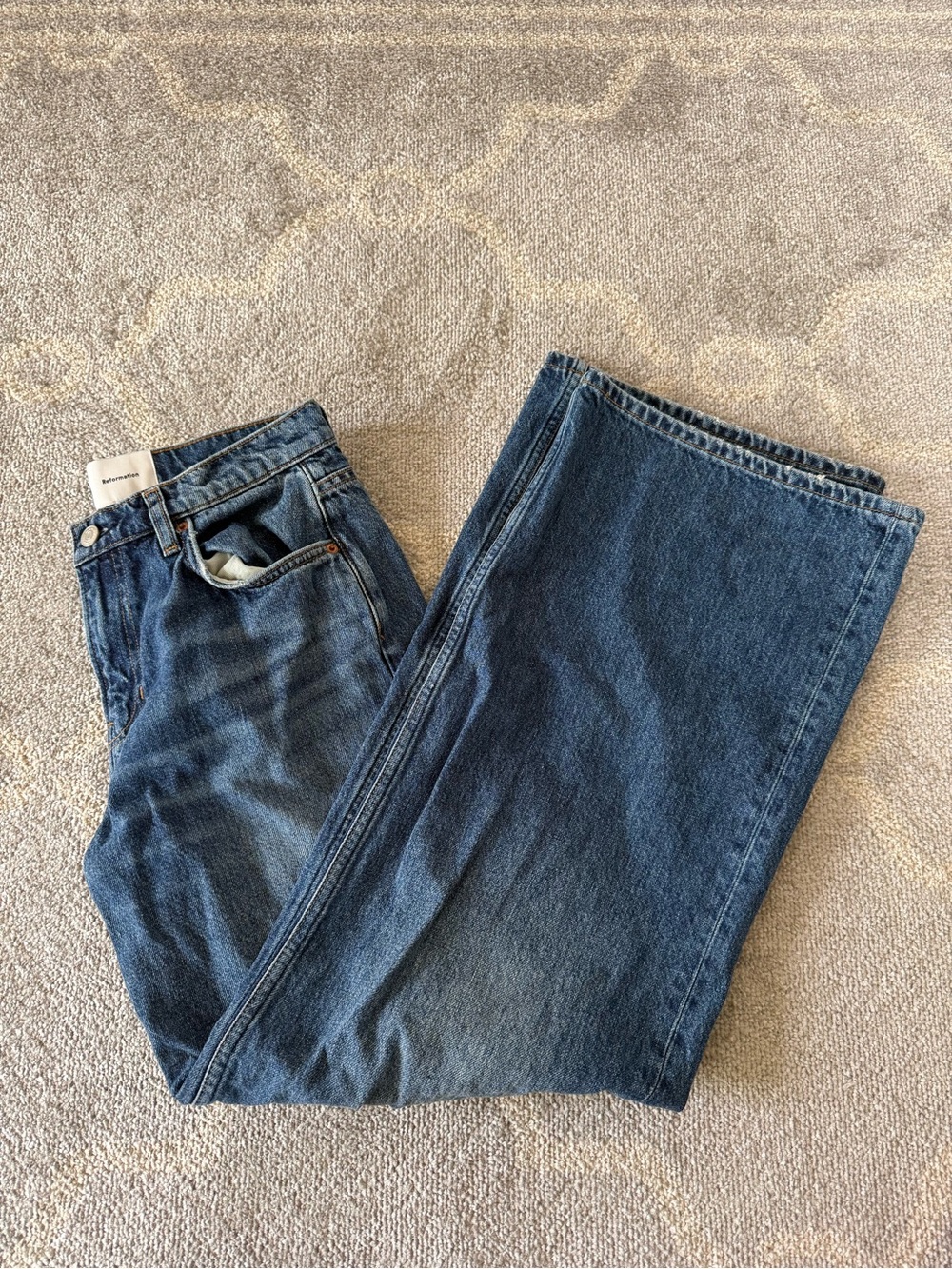 Reformation Cary Low Rise Slouchy Wide Leg Jeans – Size 26
